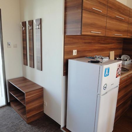 St. George Apartments Νεσέμπαρ Δωμάτιο φωτογραφία