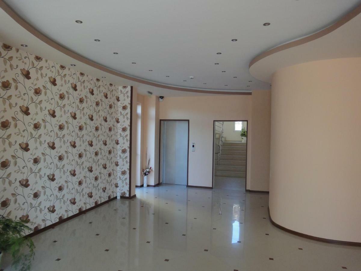 St. George Apartments Νεσέμπαρ Εξωτερικό φωτογραφία
